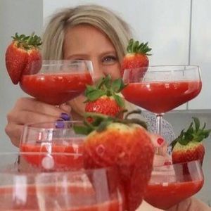 Meet your Posher, Annika